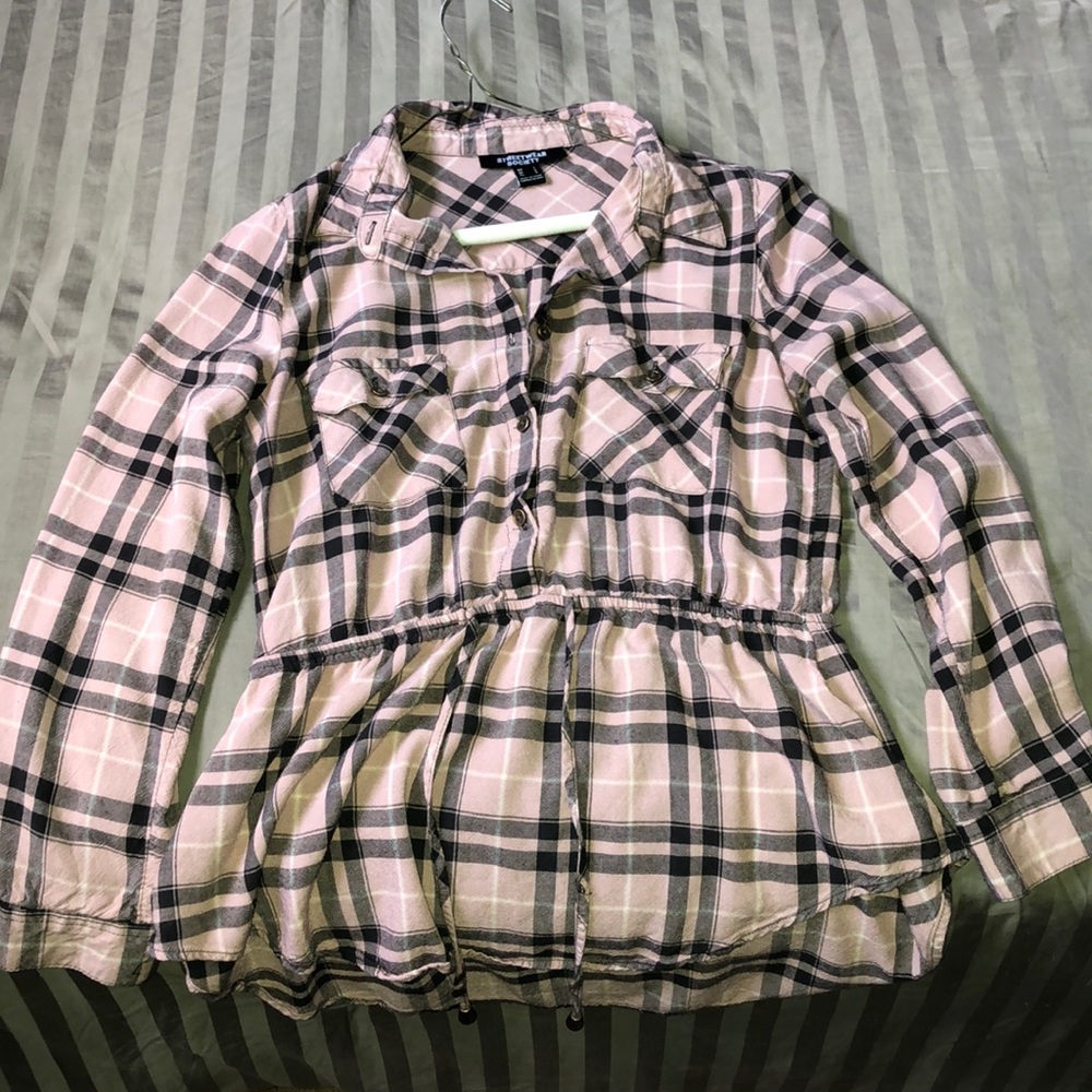 Long sleeve plaid shirt